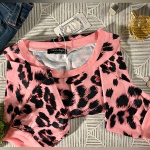 Long sleeve animal print pullover
